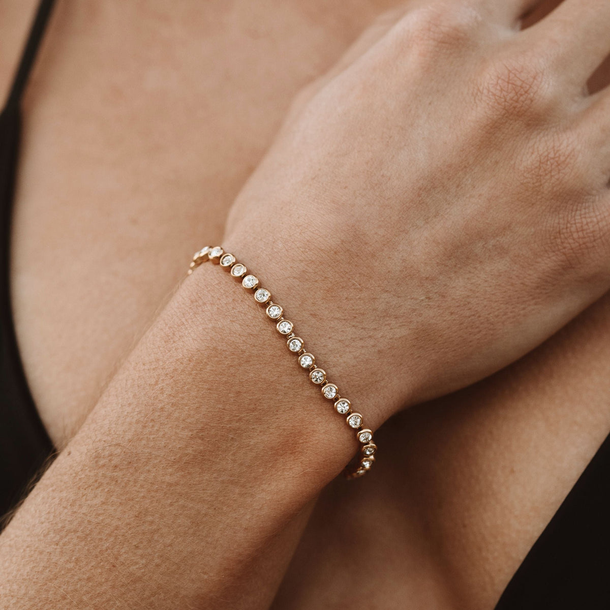 Bruce & Co Round Zircon Tennis Bracelet, 17 cm, Steel