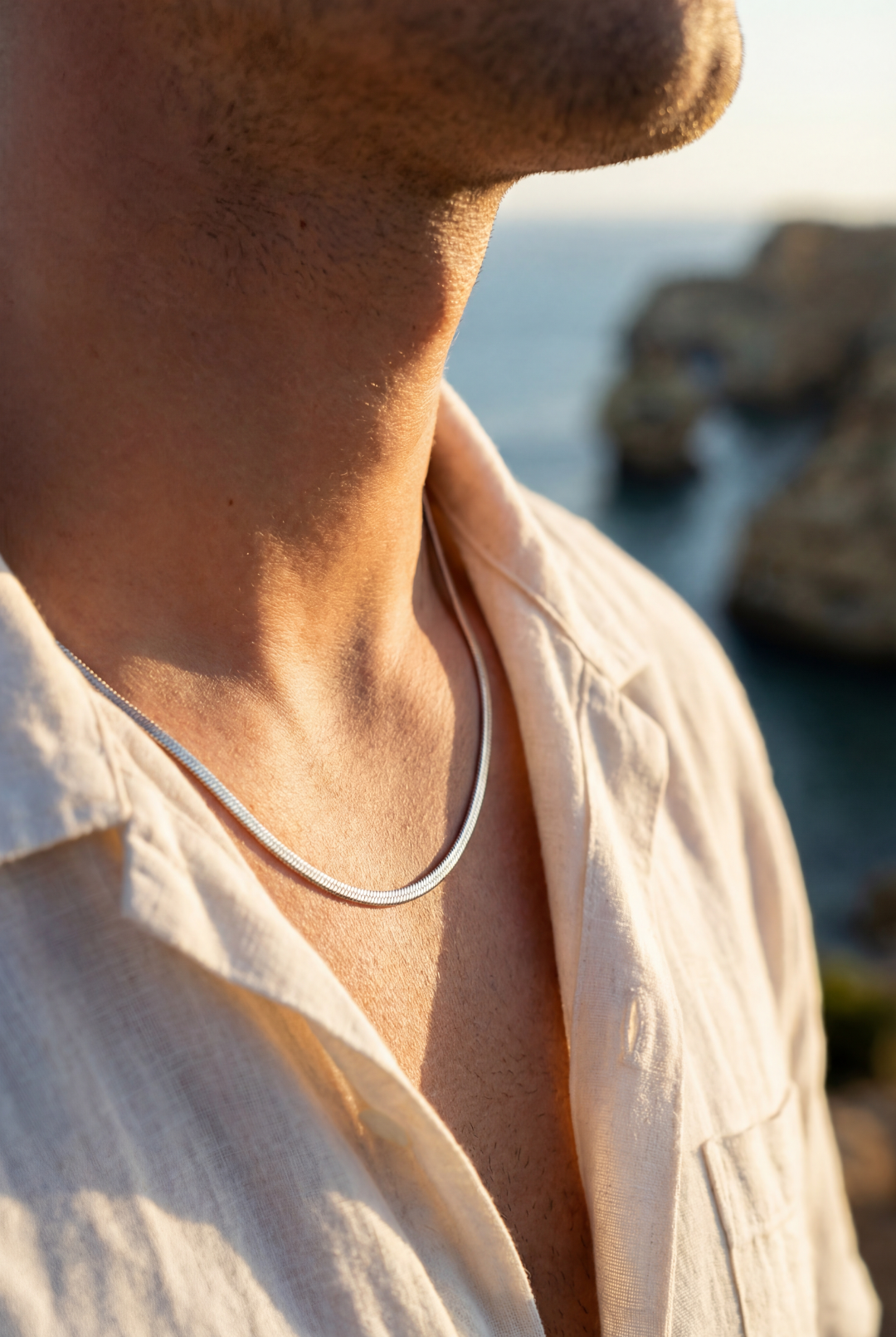 Bruce & Co Vento – Flat Link Necklace, 3 mm, Silver-Tone Stainless Steel