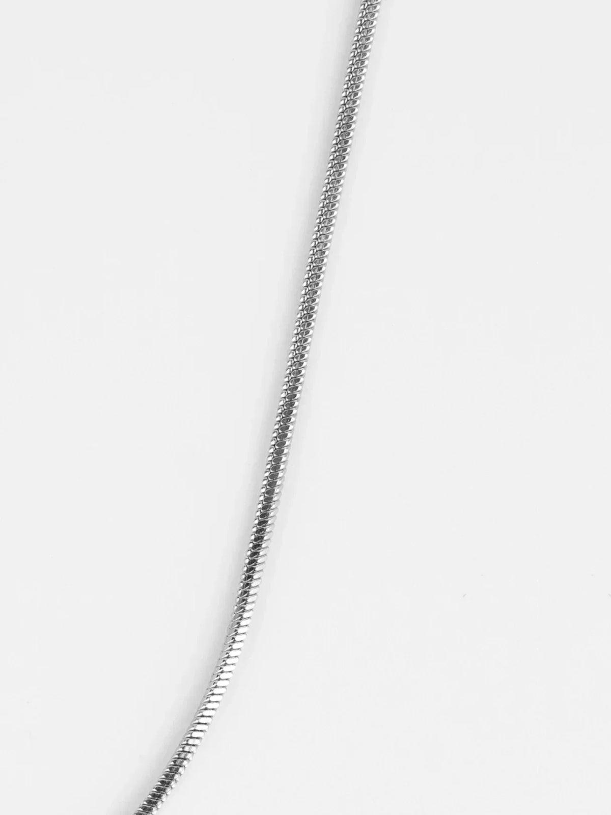 Bruce & Co Vento – Flat Link Necklace, 3 mm, Silver-Tone Stainless Steel