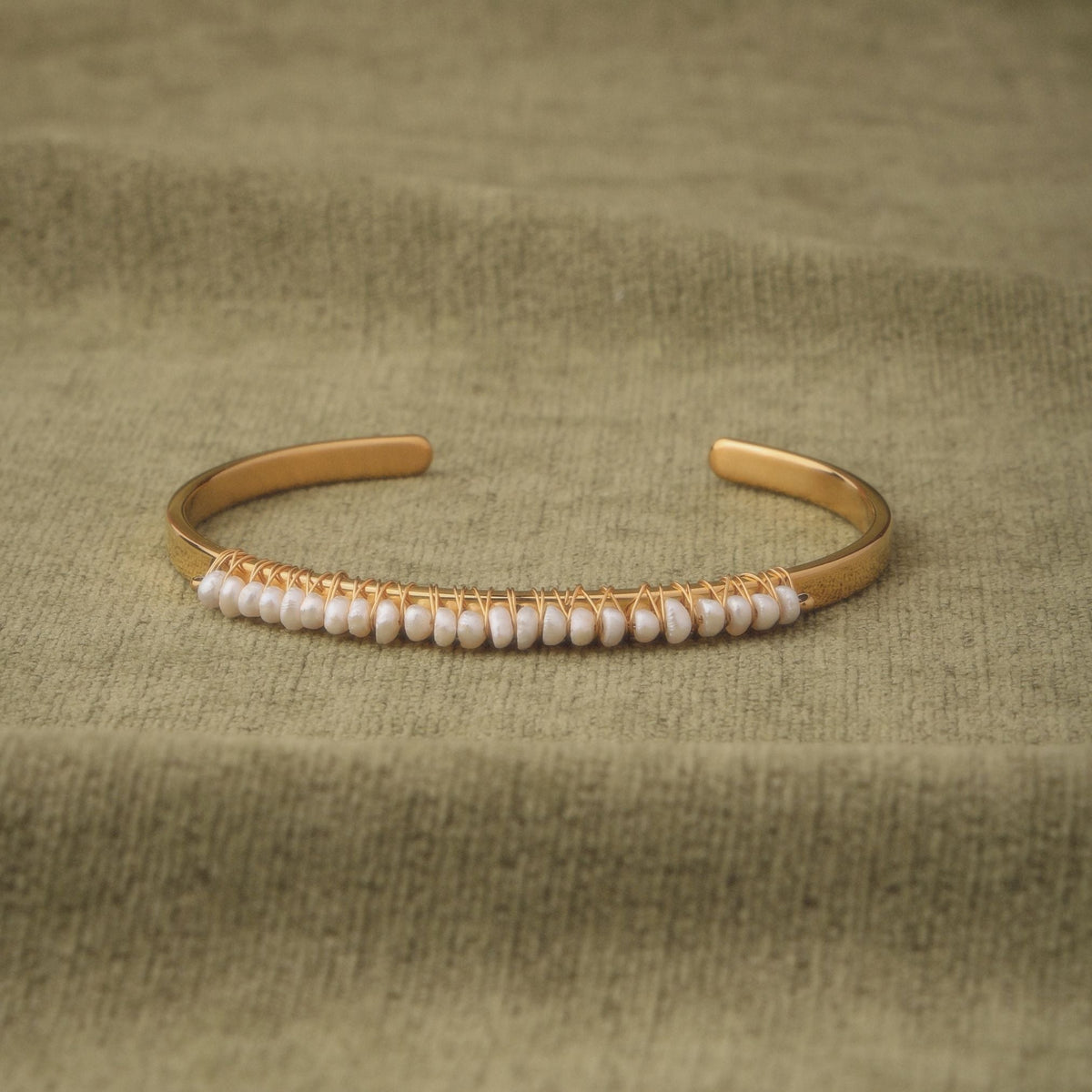 Bruce & Co Freshwater Pearl Row Cuff Bracelet, Steel