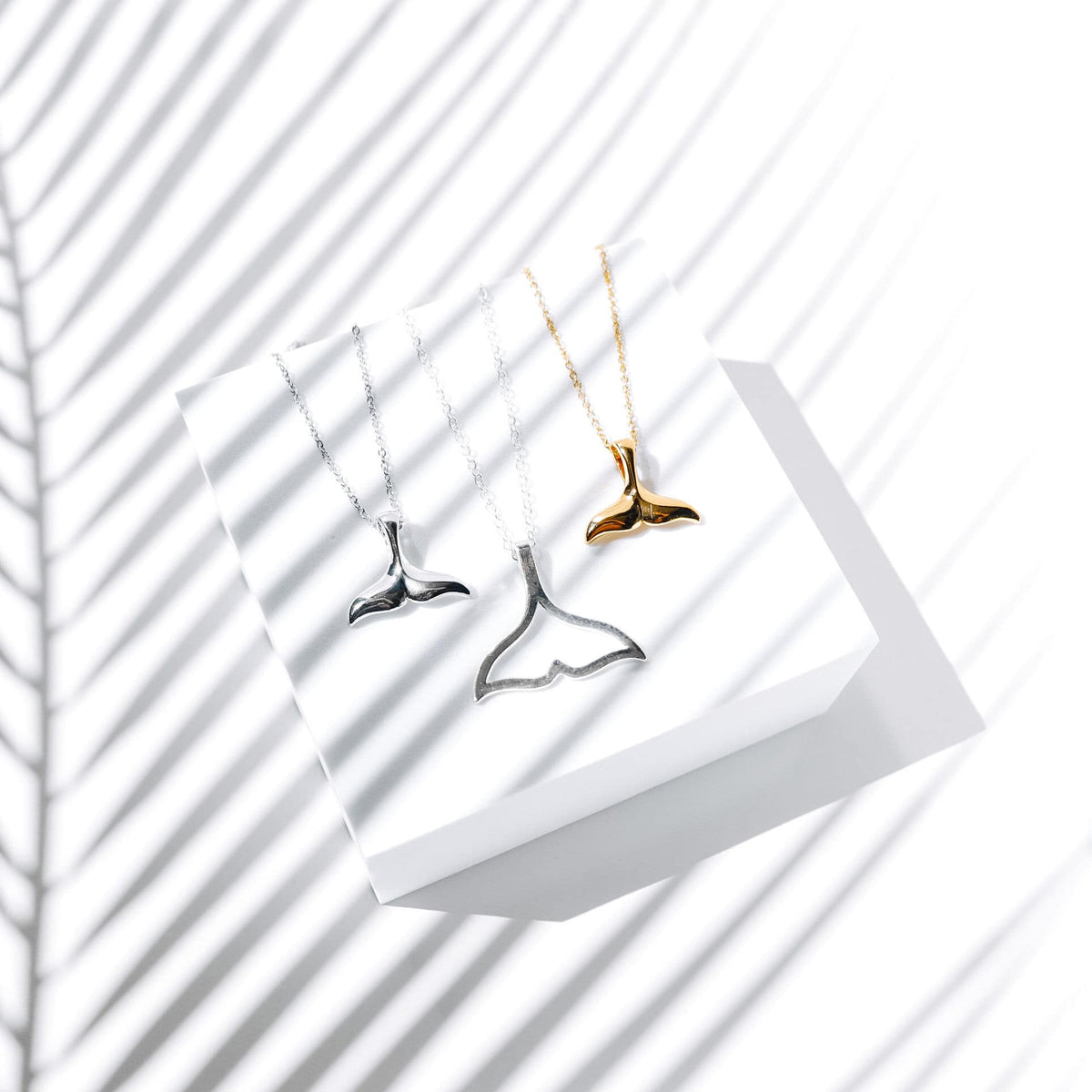 Bruce & Co Polished Whale Tail Necklace, 40 cm