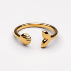 Bruce & Co Island – Adjustable Shell and Whale Tail Ring