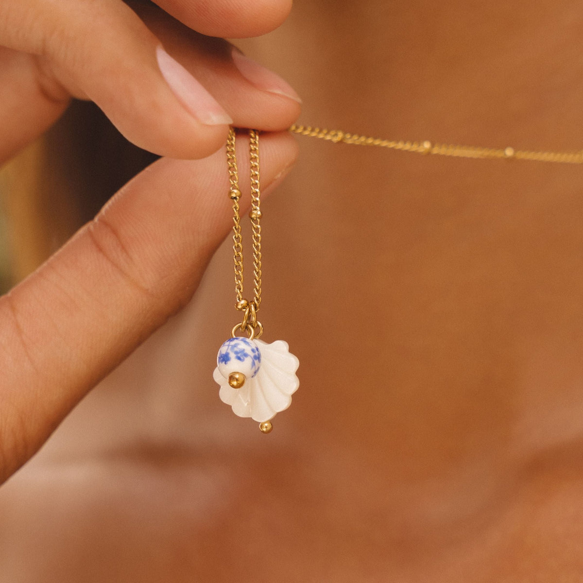 Bruce & Co Santorini – Mother-of-Pearl Shell Necklace